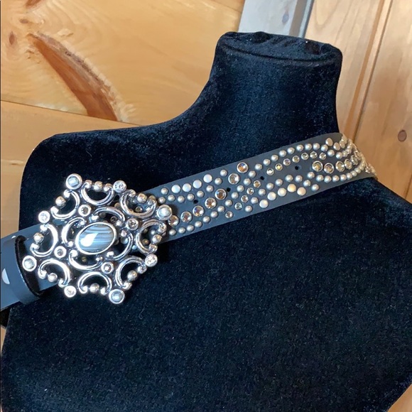 Beautiful Leatherock embellished leather belt M - Picture 3 of 8